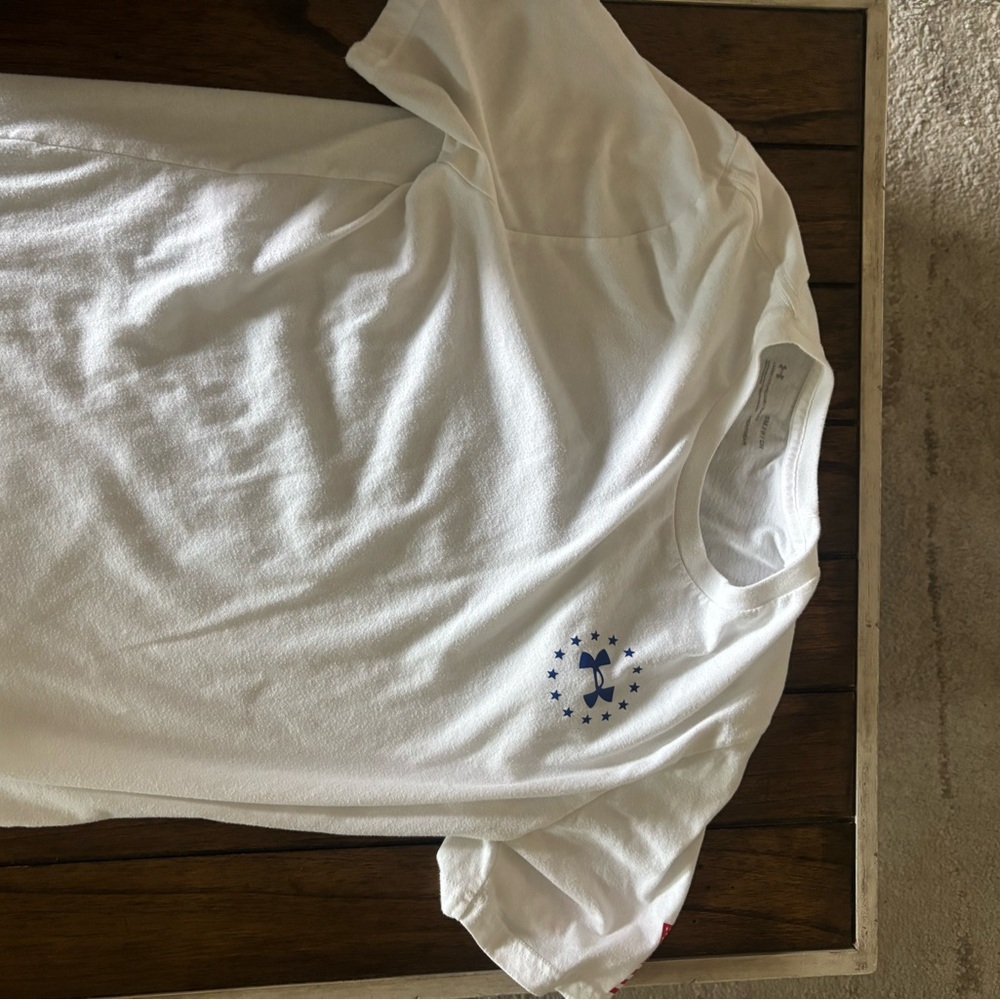 Under Armour White and Blue Short Sleeve Tee